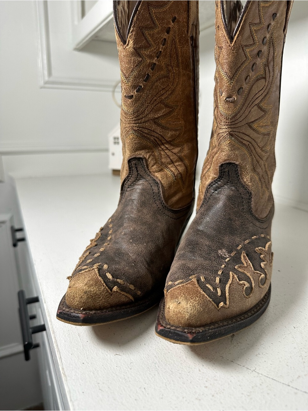 Laredo Cowboy Boots Womens 8M Brown Tan Leather Western Boots Distressed Cowgirl - Picture 4 of 8